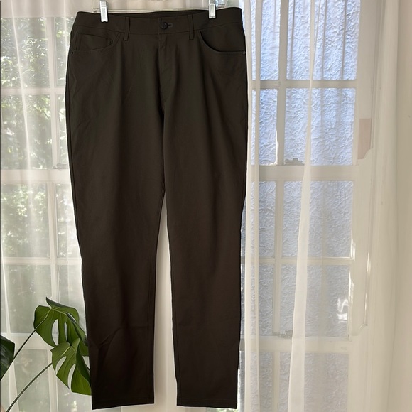 Public Rec 5 Pocket Tech Pants Dark Olive W34 L34 - Picture 1 of 6